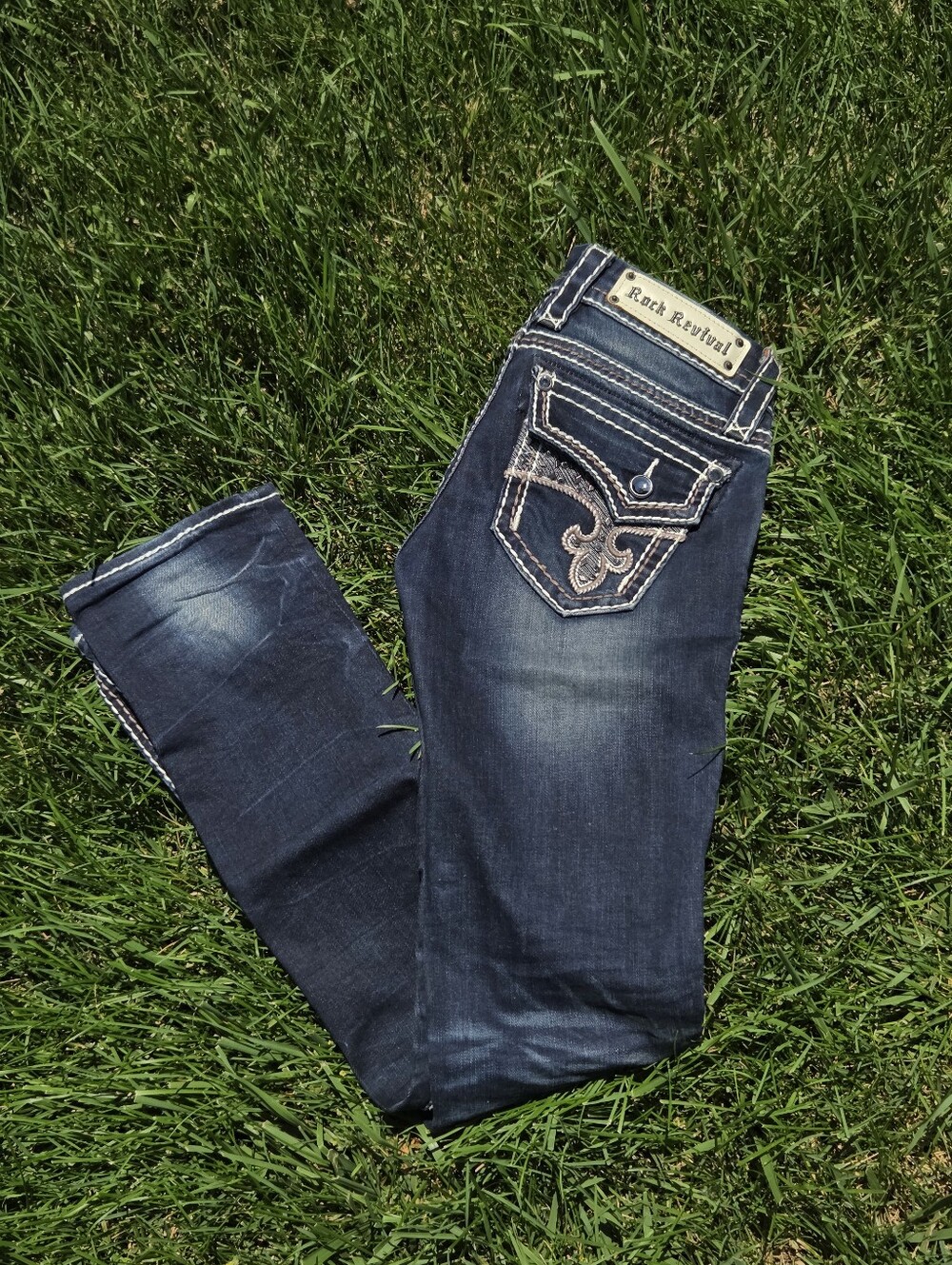 Rock Revival Avery Straight Leg Jeans Flap Pocket White Stitching Size 25